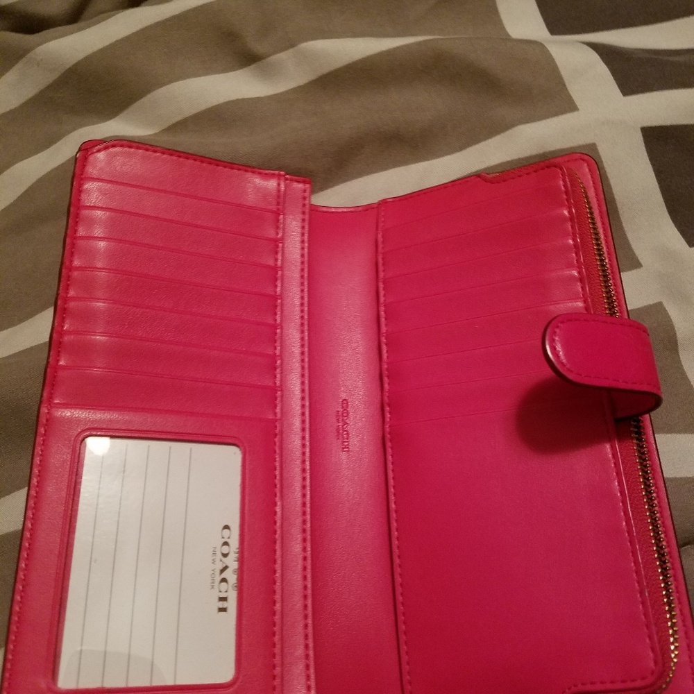 Coach wallet